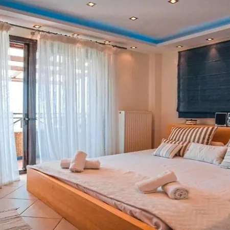 Luez Private Pool Villa, Elani וילה