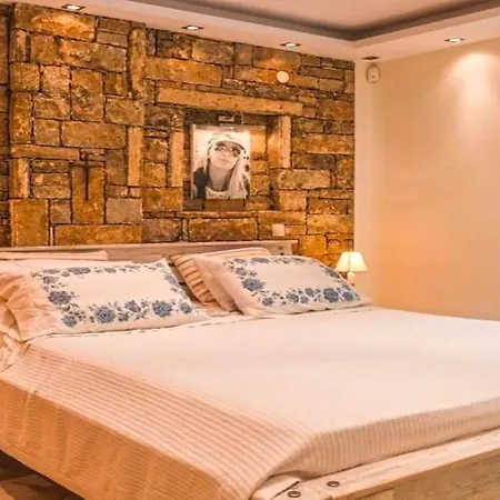 וילה Luez Private Pool Villa, Elani סיווירי