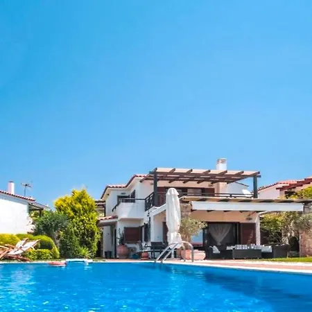 Luez Private Pool Villa, Elani Villa Siviri