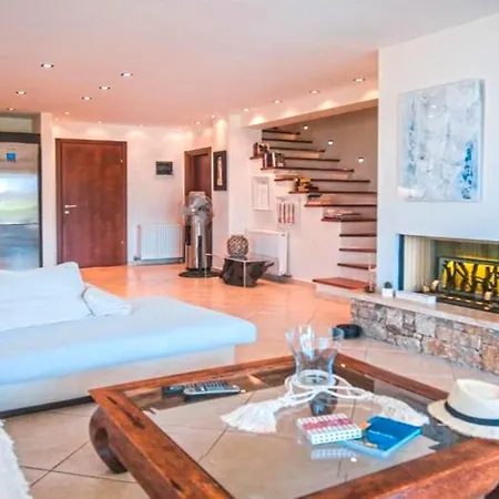 Luez Private Pool Villa, Elani Villa *